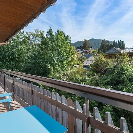 Appartement Renove 2 A Centre Avec Balcon - Fr-1-453-66 *