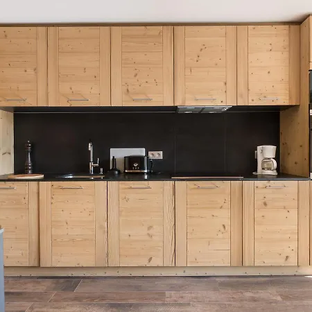 Renove 4 Pers. Au Centre De - Balcon, Parking, Tv, Wifi - Fr-1-453-66 Apartment Megeve